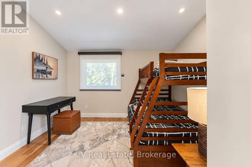 1009 Donaldson Street — photo 23 of 40