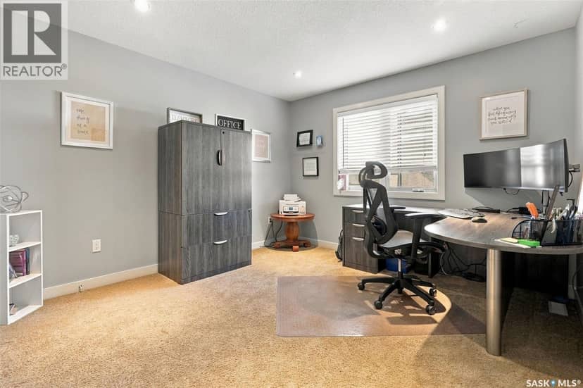 4414 Sandpiper CRESCENT E — photo 31 of 40