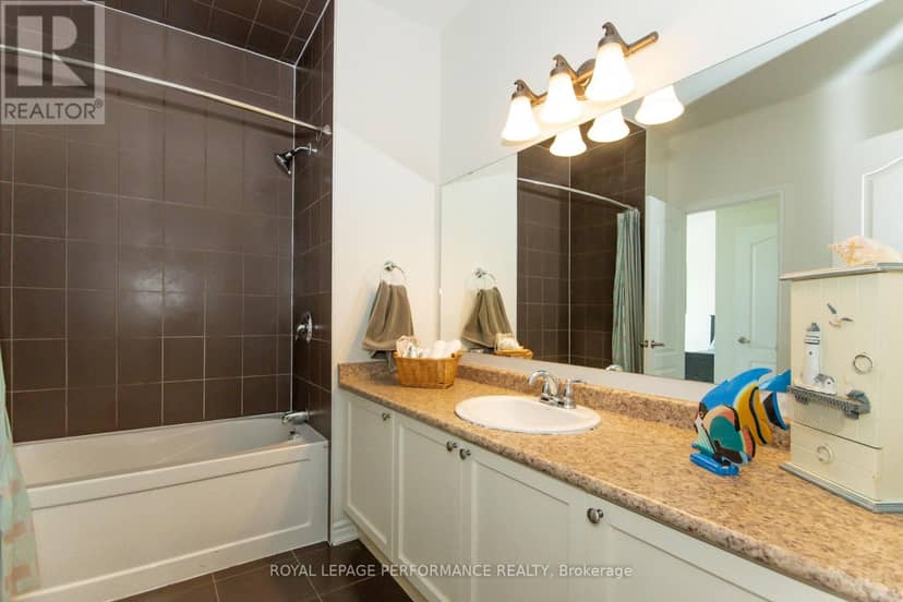 2744 Grand Vista Circle — photo 35 of 40