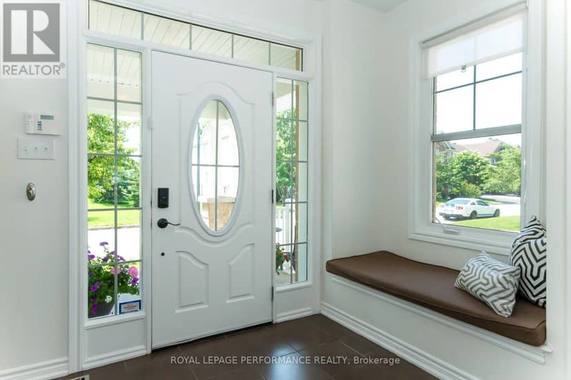 2744 Grand Vista Circle — photo 5 of 40