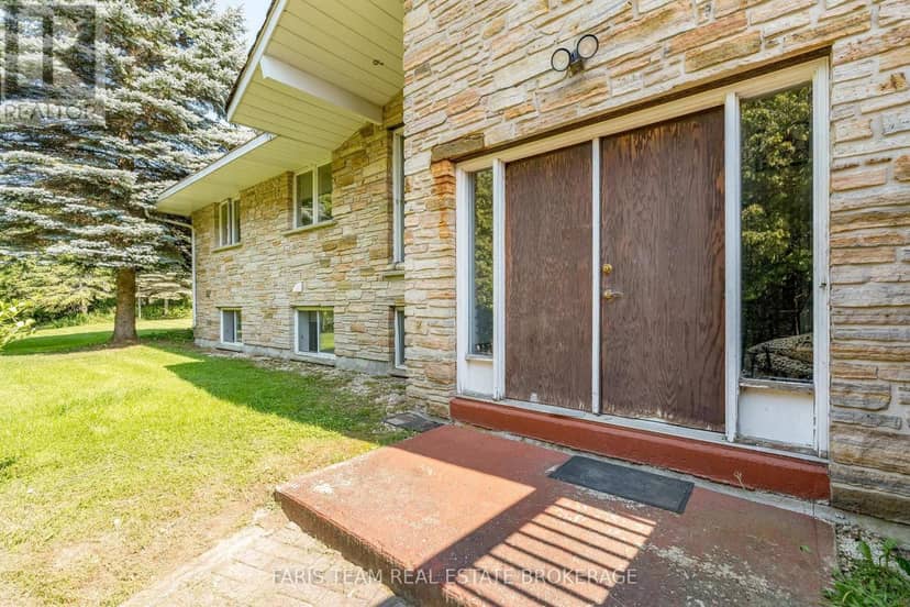 5809 10th Side Road, Essa, photo 5