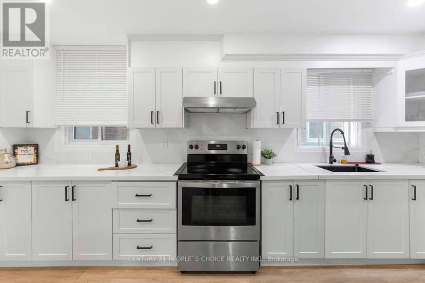 4053 Trapper Crescent — photo 6 of 40