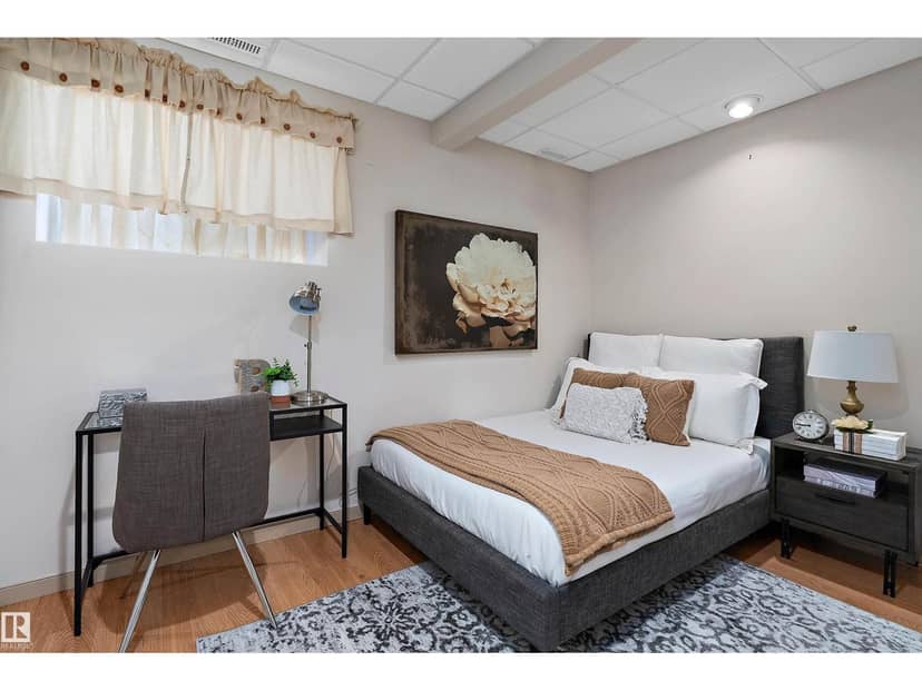 1046 Blackburn Cl SW — photo 35 of 40