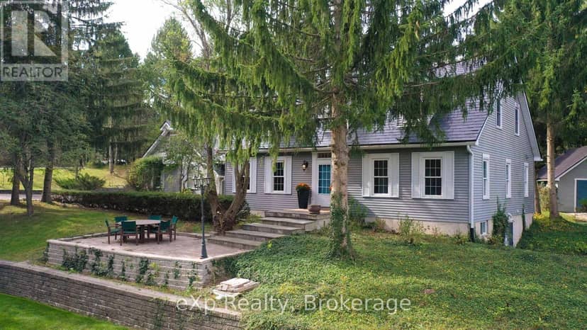 2039 Blacklock Street, Milton
