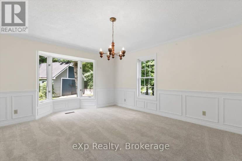 2039 Blacklock Street — photo 19 of 40