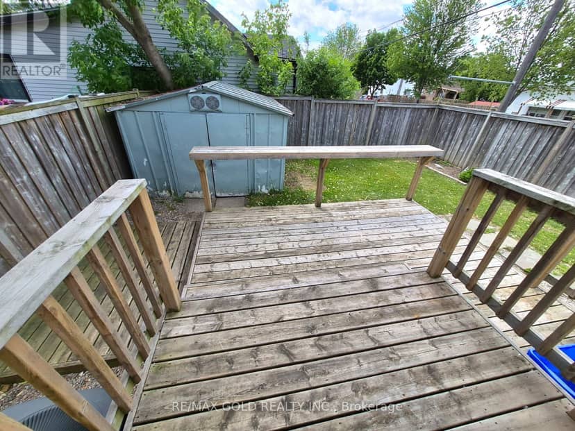 784 Douglas Street — photo 36 of 39