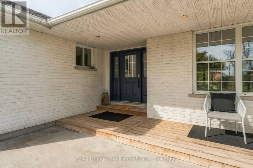 16 Bonisteel Road, Quinte West, photo 3