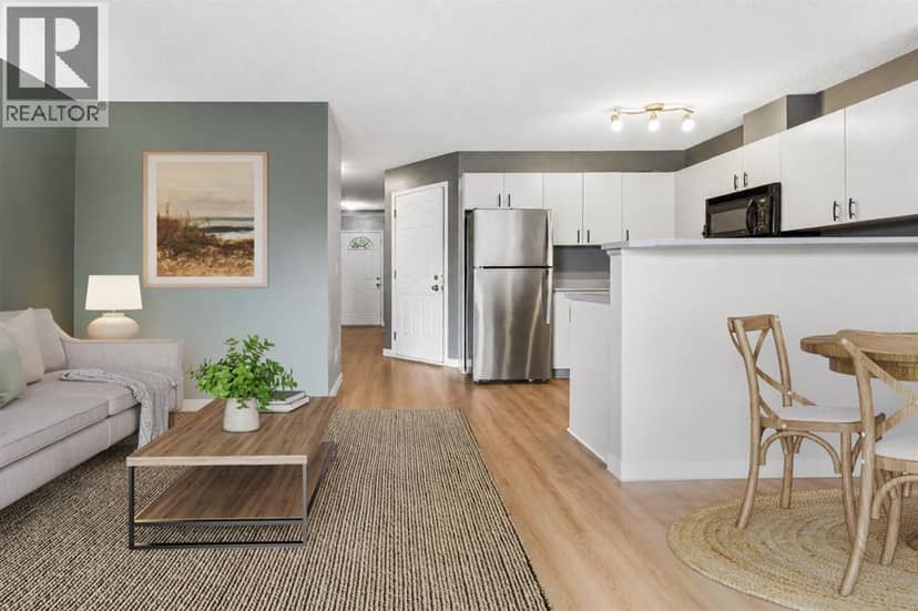 702, 760 Railway Gate SW, Airdrie, photo 4