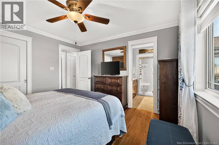 77 Crawford — photo 16 of 40