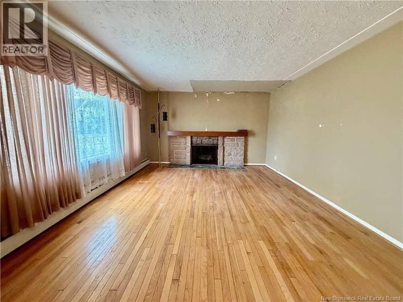 88 Watson Avenue — photo 2 of 21