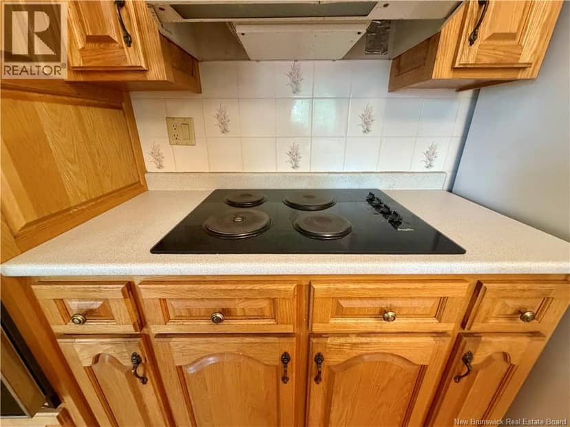 88 Watson Avenue — photo 6 of 21