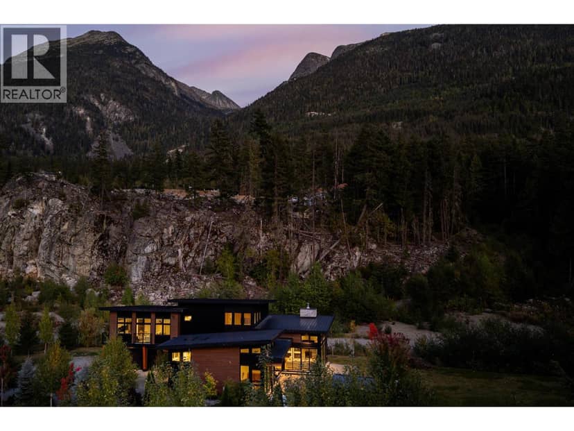 9149 WEDGE CREEK RISE, Whistler