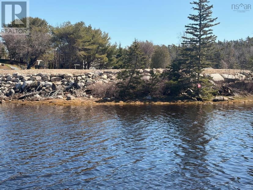 42 Whynachts Point Road — photo 4 of 19