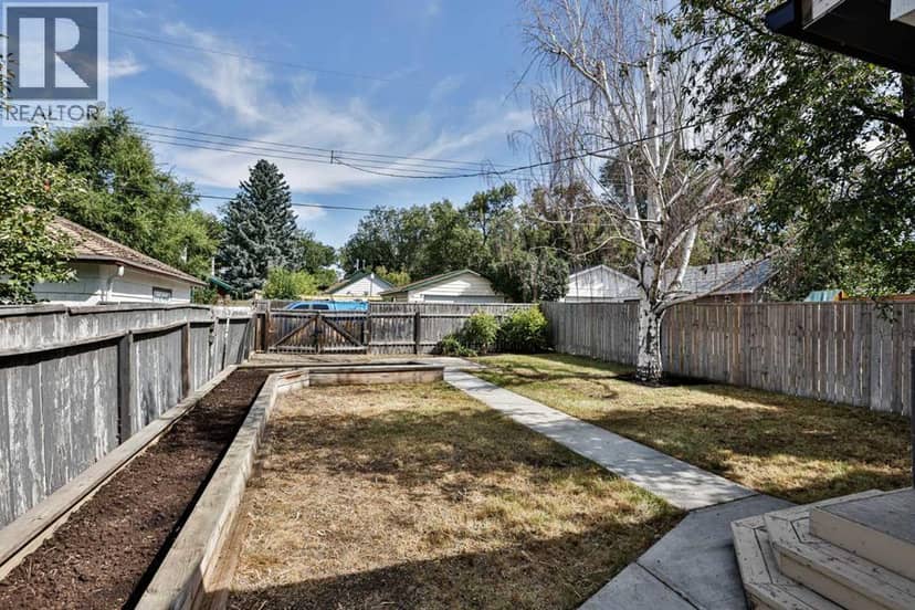 937 10 Street S, Lethbridge, photo 2
