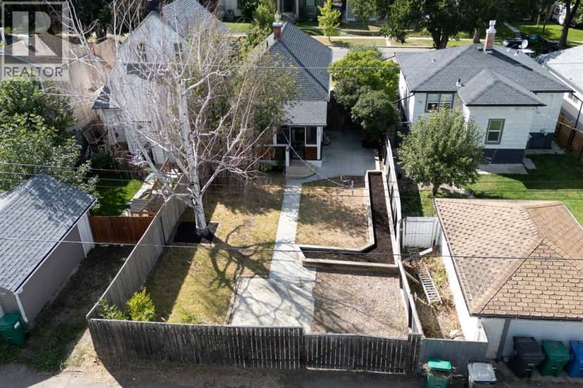 937 10 Street S — photo 25 of 27