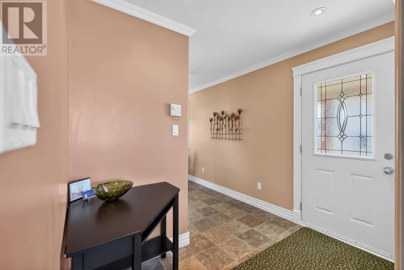 73 Duke Street — photo 13 of 40