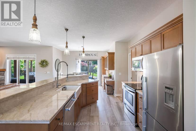 46 Sea Breeze Drive — photo 15 of 40