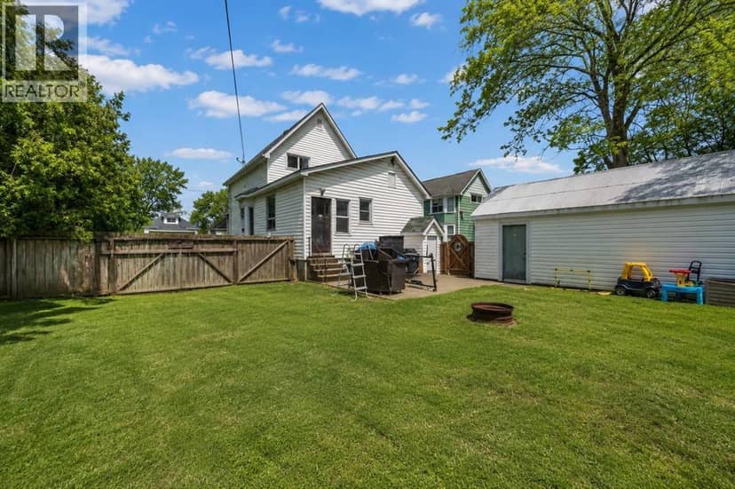 260 MITTON STREET South — photo 2 of 20
