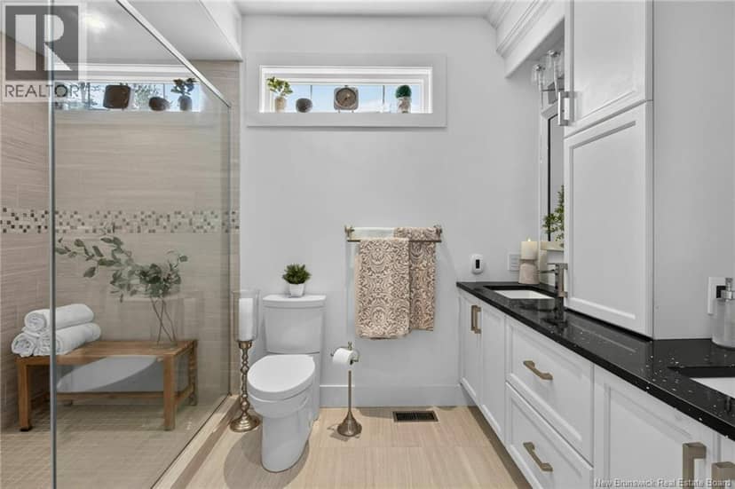 22 Louis-Arthur Court — photo 13 of 19