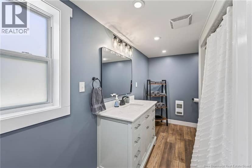 6 Armstrong Street — photo 11 of 40