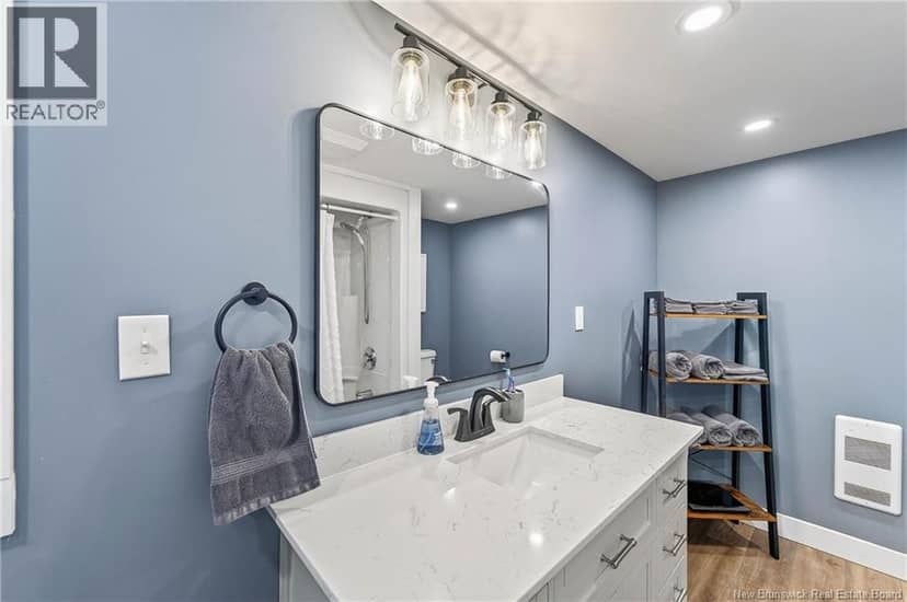 6 Armstrong Street — photo 15 of 40