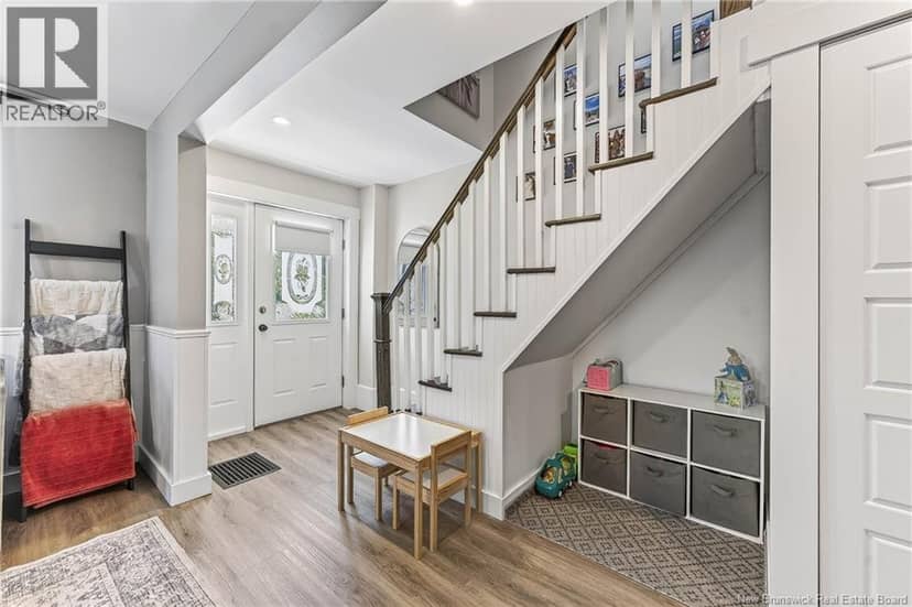 6 Armstrong Street — photo 21 of 40