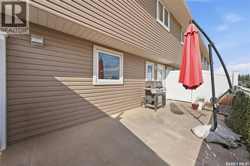 351 Palliser WAY — photo 8 of 31