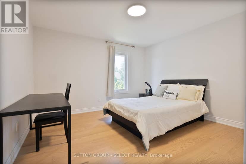 9 Ullswater Crescent — photo 27 of 40