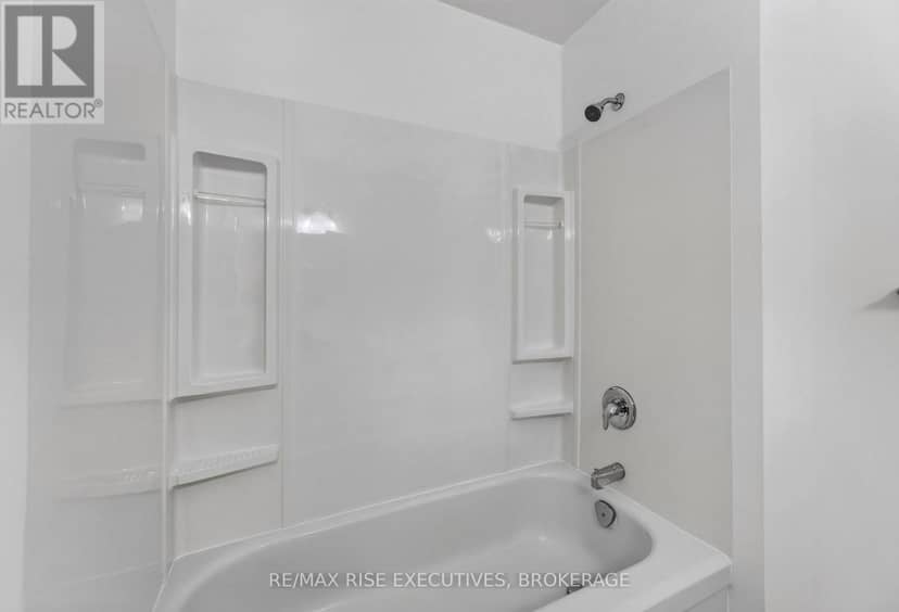 385 Melanie Avenue — photo 13 of 34