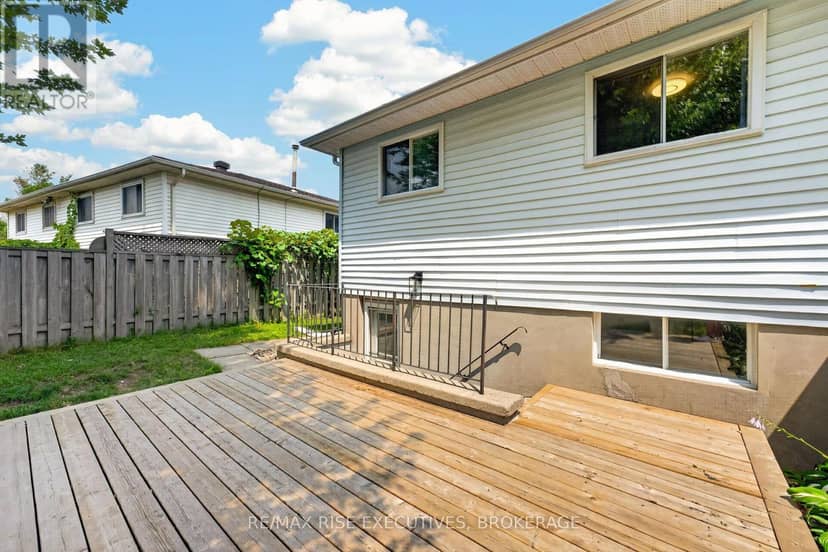 385 Melanie Avenue — photo 33 of 34