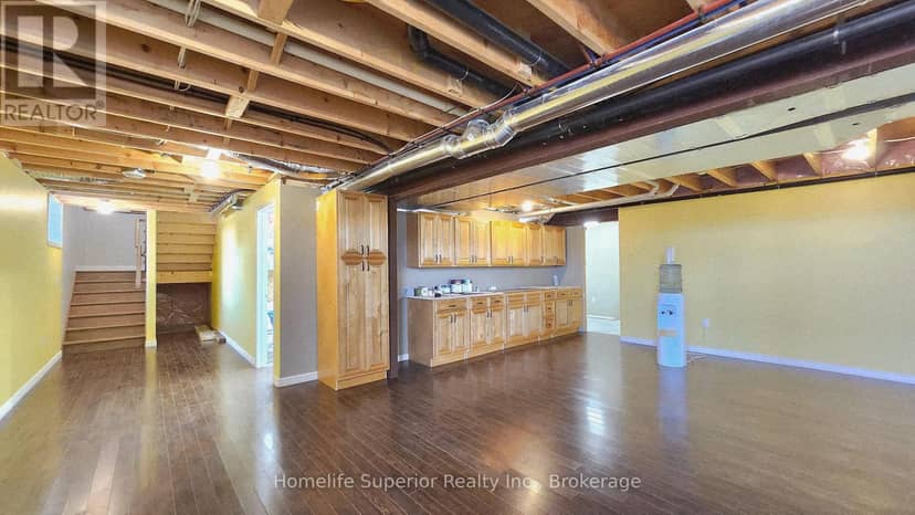 307 Tracey Road — photo 20 of 30