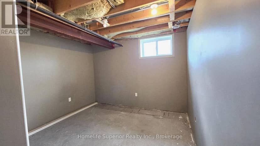 307 Tracey Road — photo 24 of 30