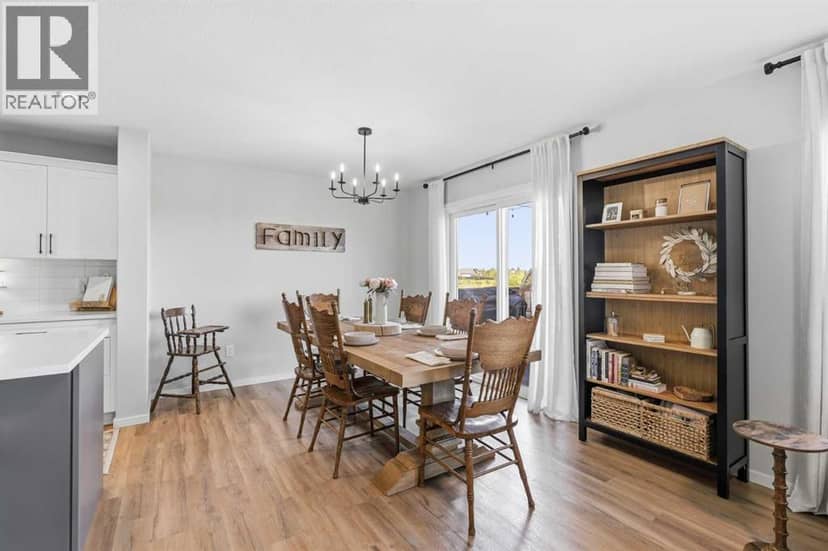 644 Robinson Avenue — photo 10 of 35