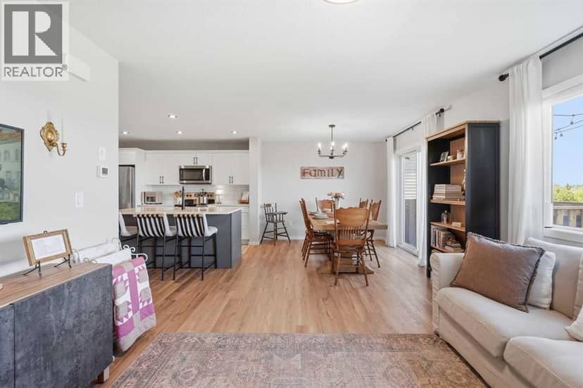 644 Robinson Avenue — photo 13 of 35
