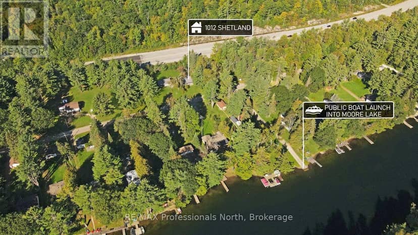 1012 Shetland Road, Minden Hills, photo 3
