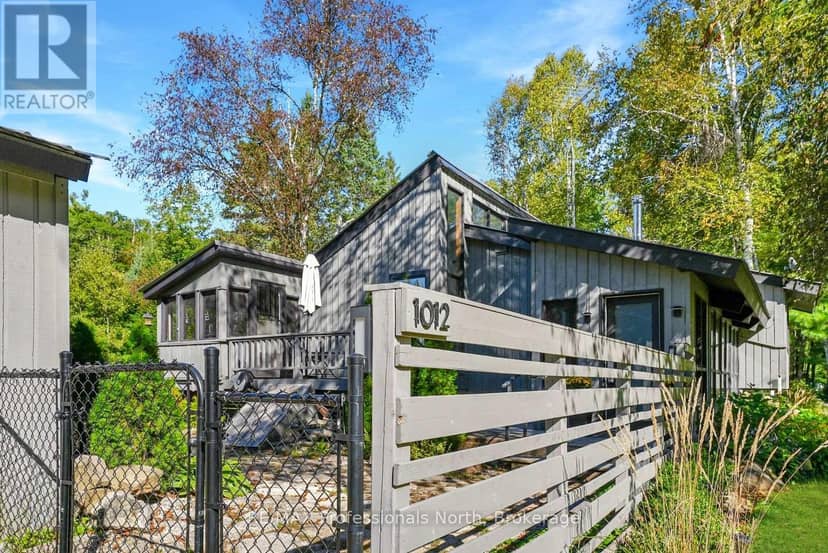1012 Shetland Road, Minden Hills, photo 7