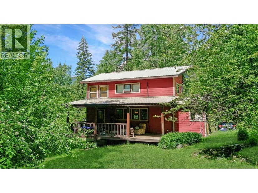 8802 Martens Road, Slocan