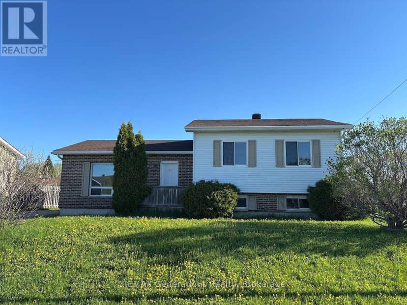 31 Brooks Street, Manitouwadge