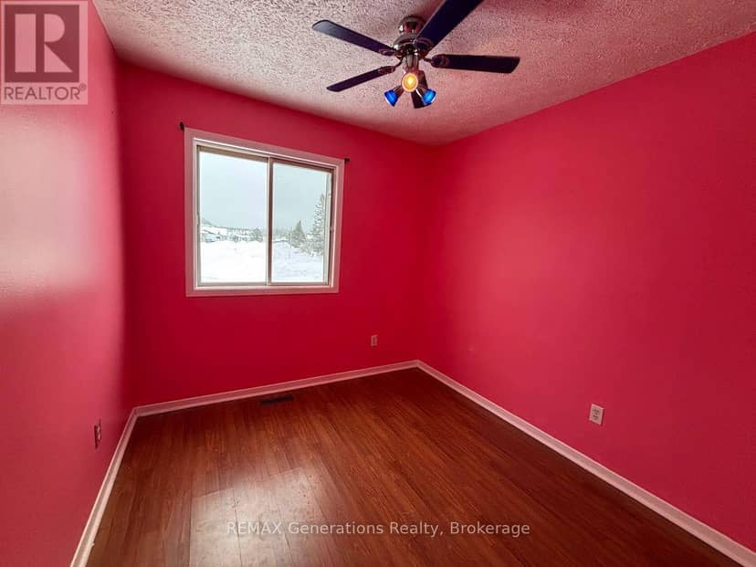 31 Brooks Street — photo 14 of 38