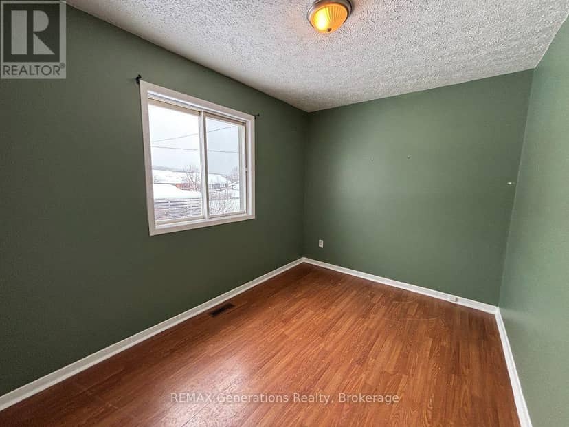 31 Brooks Street — photo 17 of 38