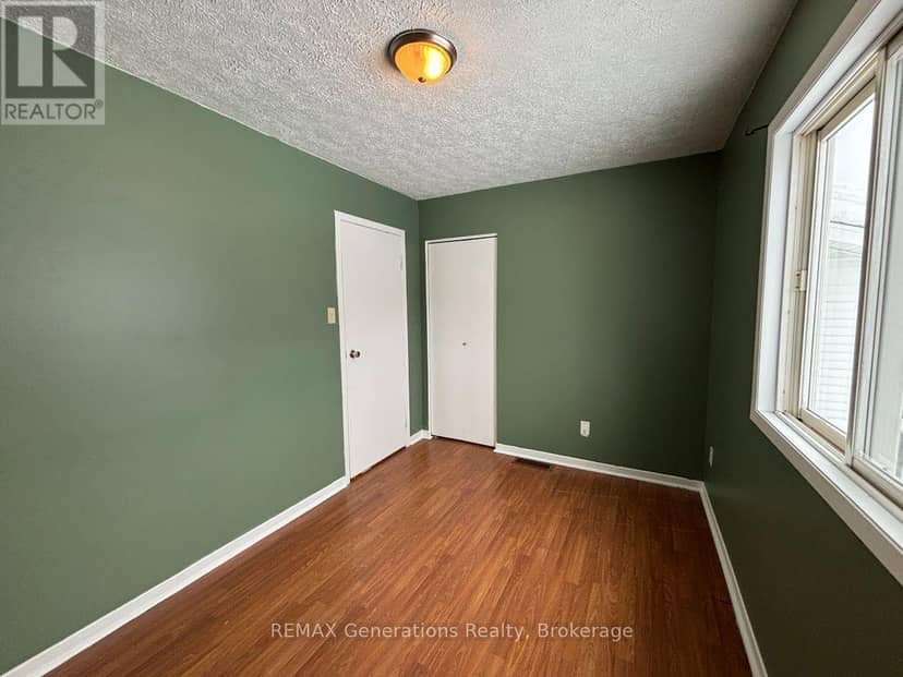 31 Brooks Street — photo 18 of 38