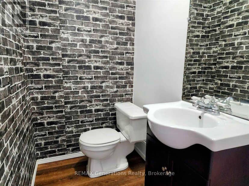 31 Brooks Street — photo 24 of 38