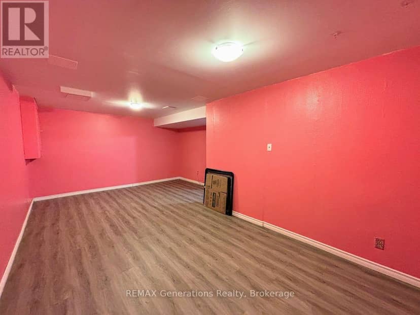 31 Brooks Street — photo 27 of 38