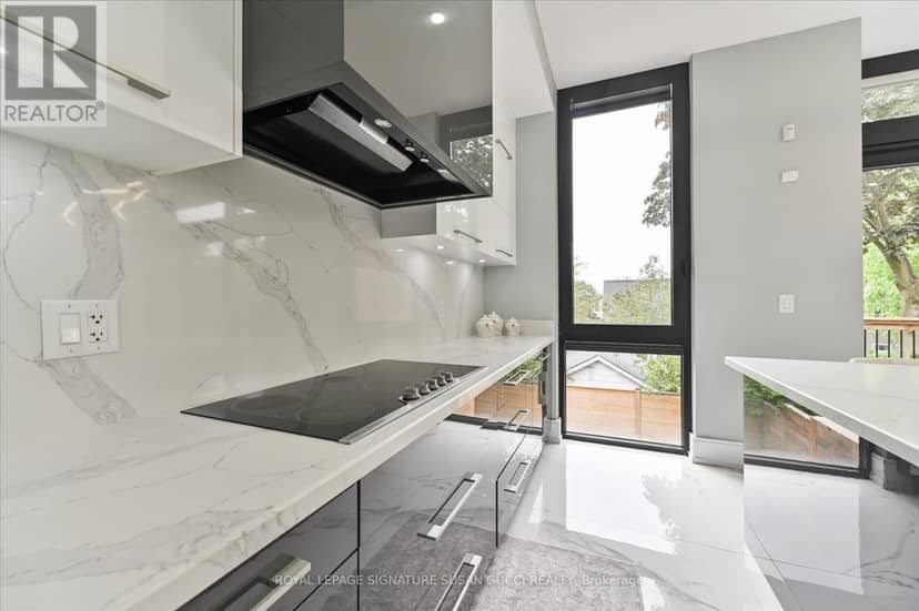 96 Squires Avenue — photo 15 of 40