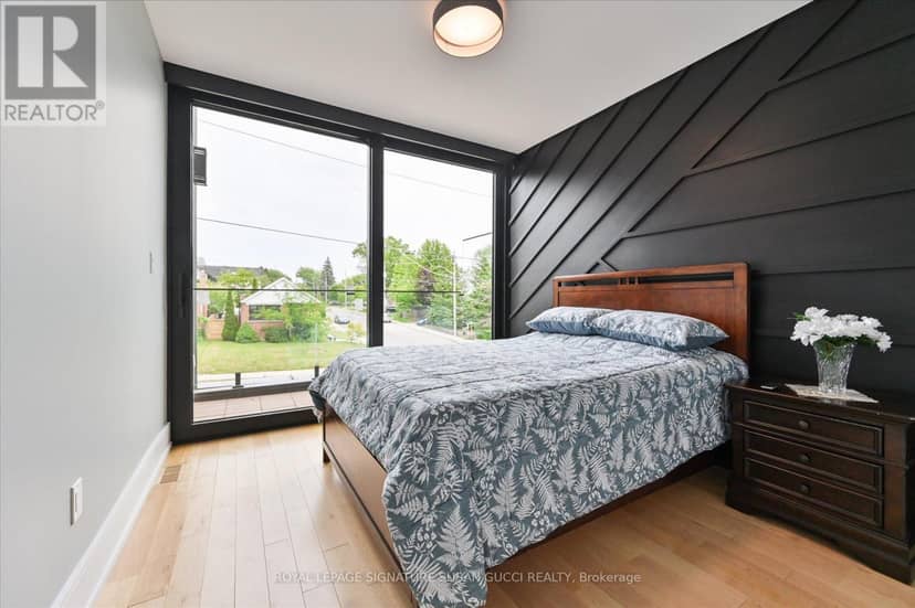 96 Squires Avenue — photo 31 of 40