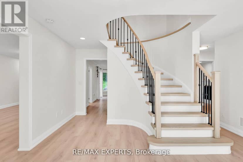 14 Alana Drive, Springwater, photo 5