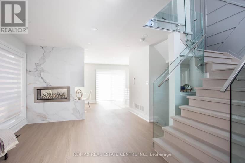 5940 Blue Spruce Avenue — photo 7 of 40