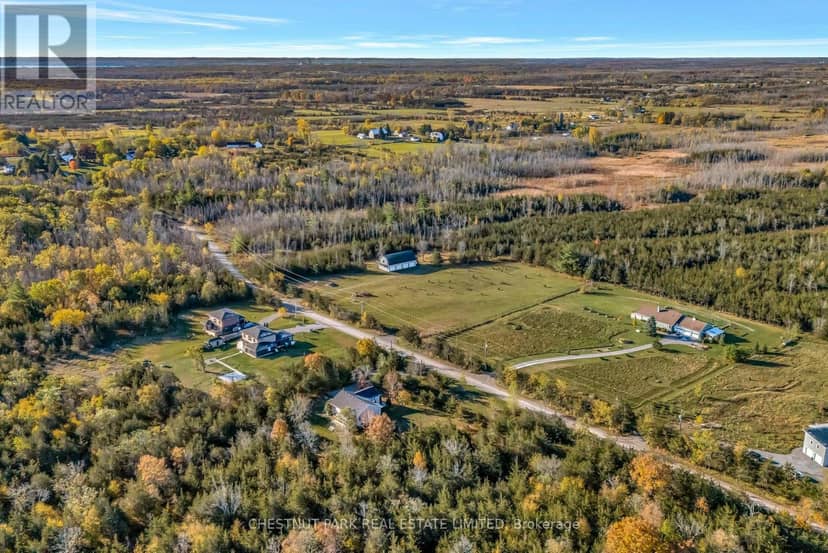 111 Foster Road, Prince Edward County