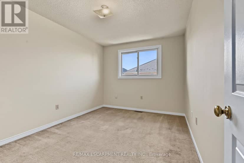 14 - 391 Stone Church Road E — photo 21 of 37