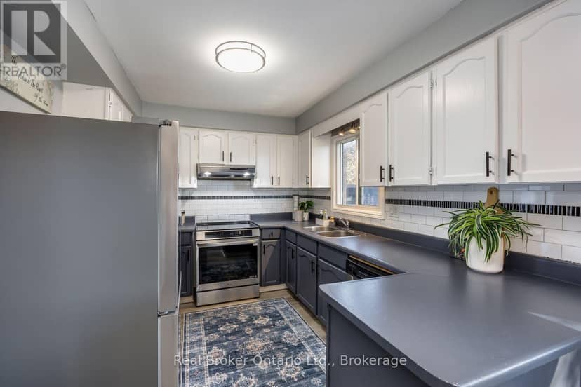 630 Cognac Crescent — photo 15 of 40